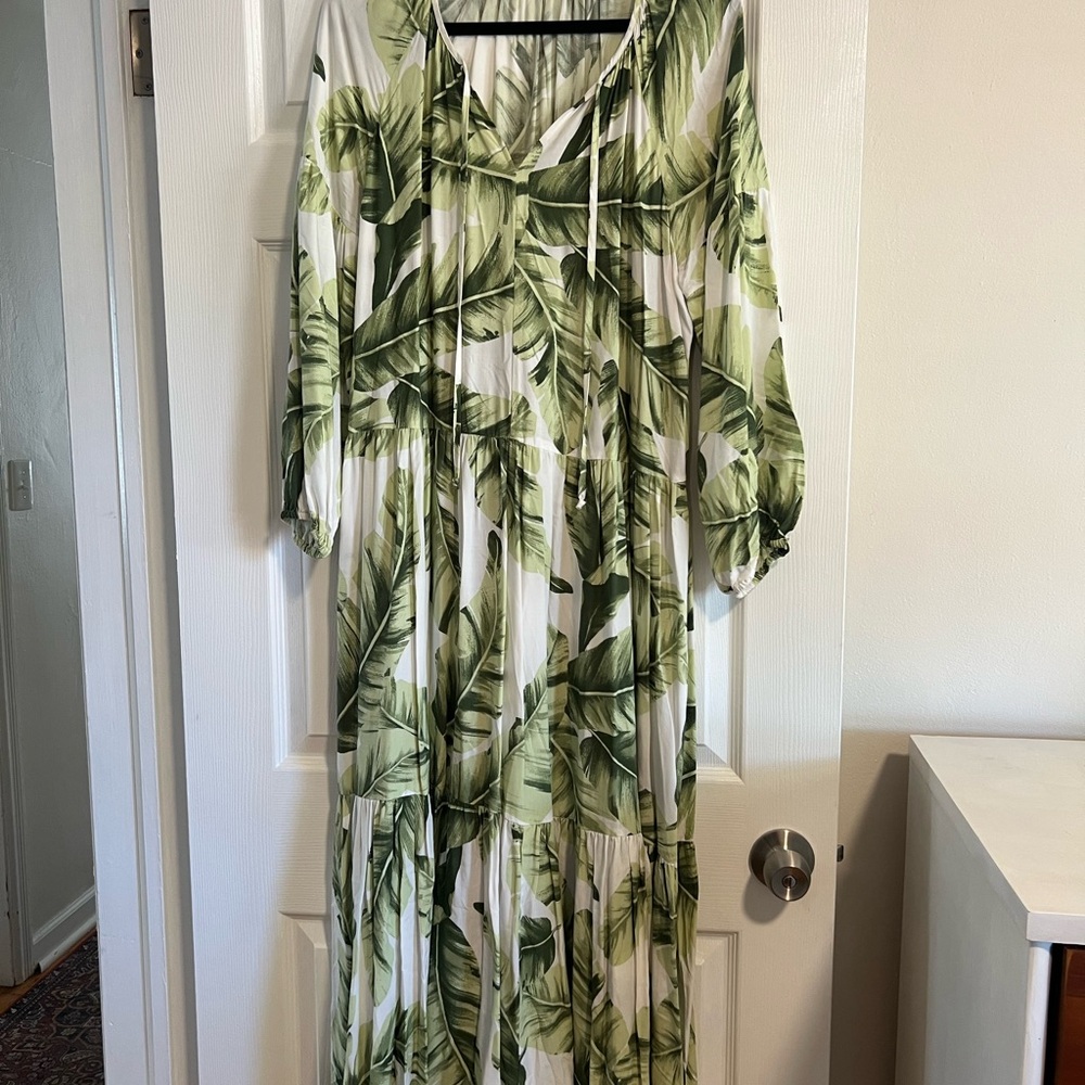 Tropical Green Leaf Print Maxi Dress